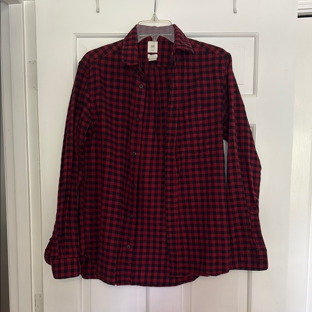 Men’s Red and Black Checkered Shirt
